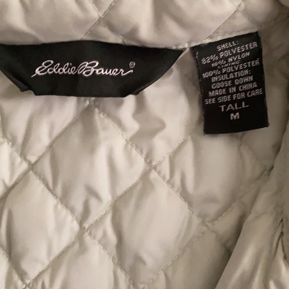 Cute zip up vest - Picture 2 of 4